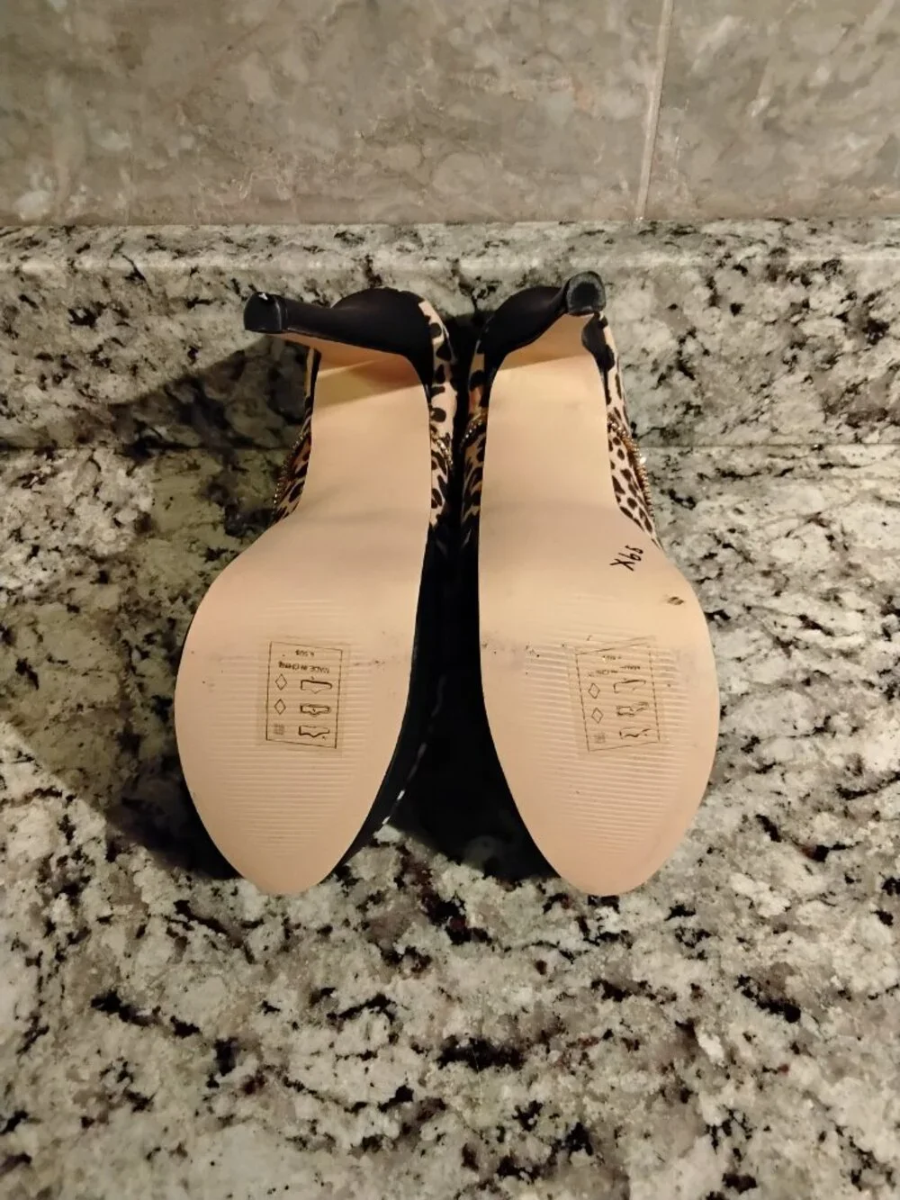 Madison By Shoe Dazzle Leopard Print Stiletto Ankle Booties Size 6.5 #343